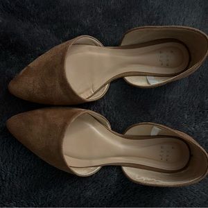 Women’s shoes